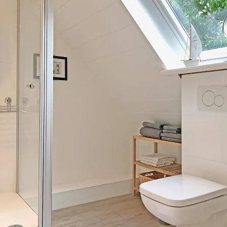 בית נופש Fewo1846 - Heimathafen - Luxurioese Stadtvilla Mit 3 Schlafzimmern Und Grossem Grundstueck פלאנסבורג